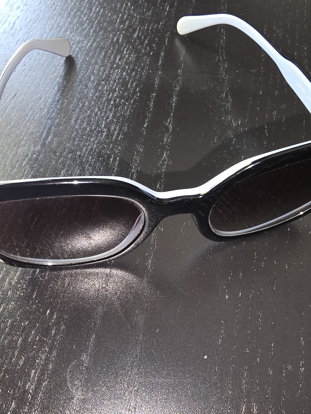 Prada Black Tortoiseshell Frame Sunglasses - Unbranded - Picture 5 of 10